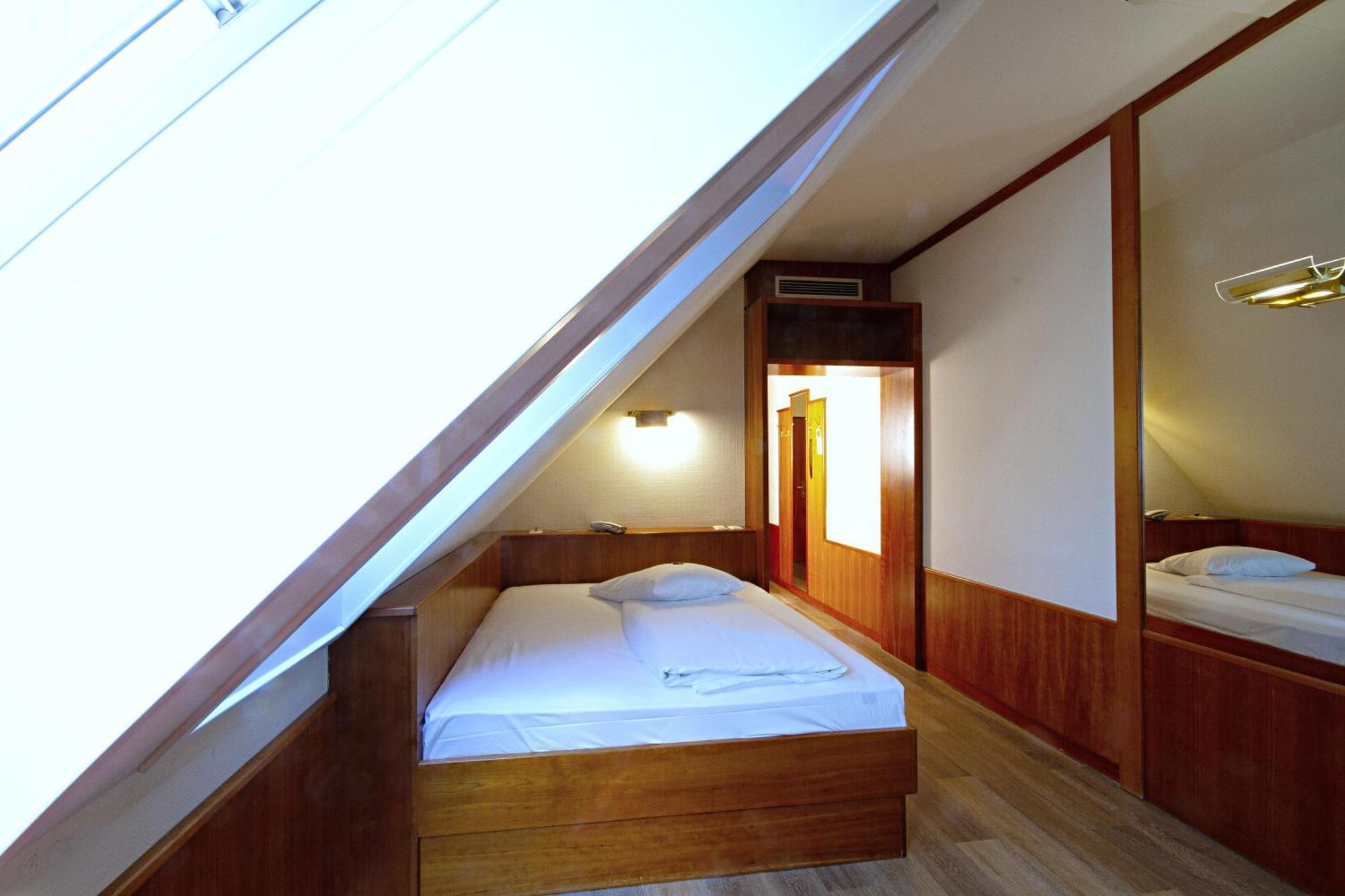 Vienna Sporthotel Ngoại thất bức ảnh