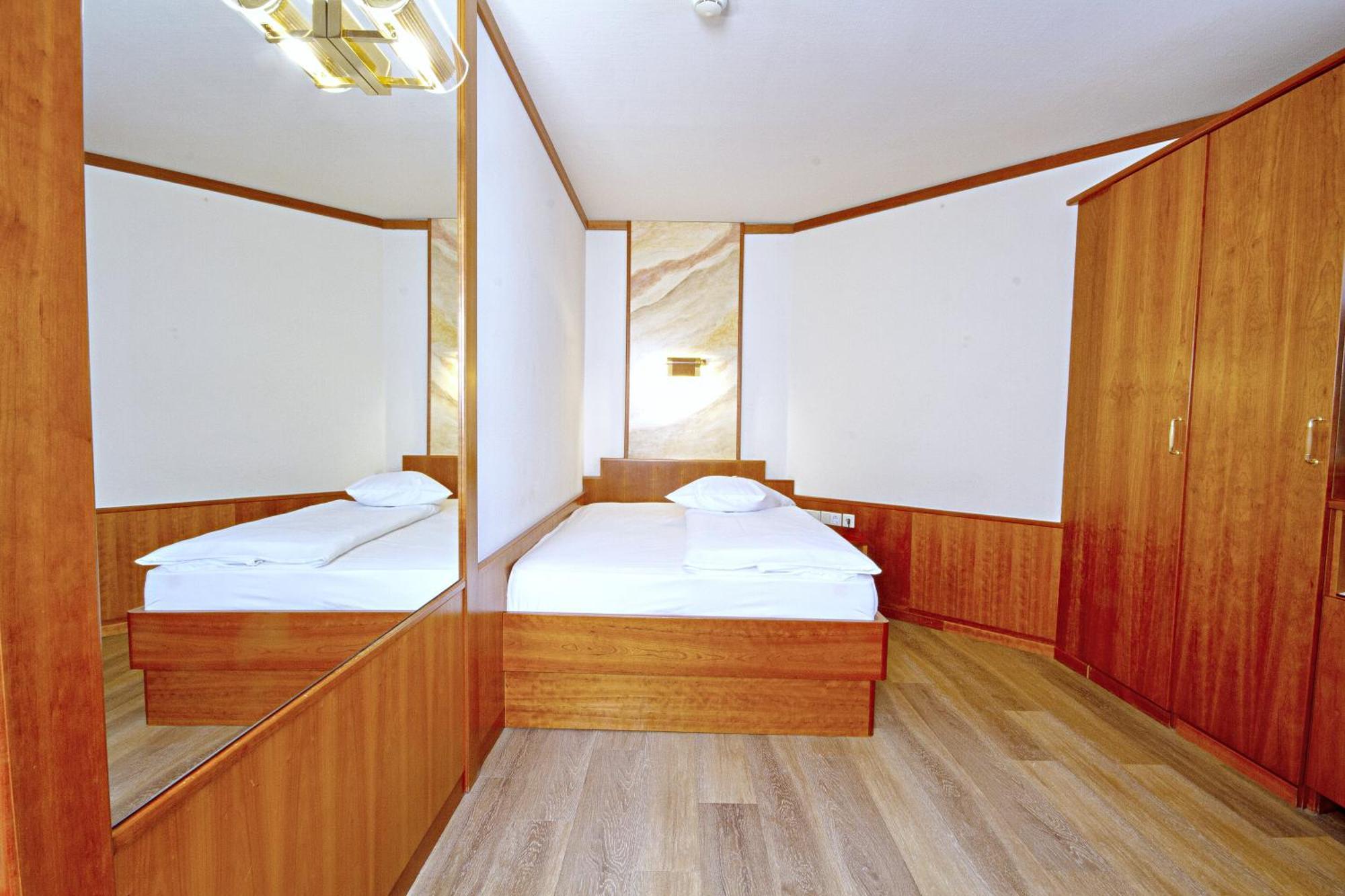 Vienna Sporthotel Ngoại thất bức ảnh